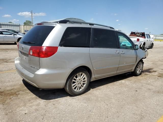 2007 Toyota Sienna XLE