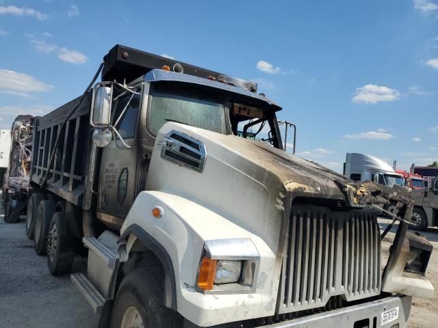 2016 Western Star Conventional 4700SF