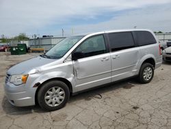 Salvage cars for sale at Dyer, IN auction: 2009 Chrysler Town & Country LX