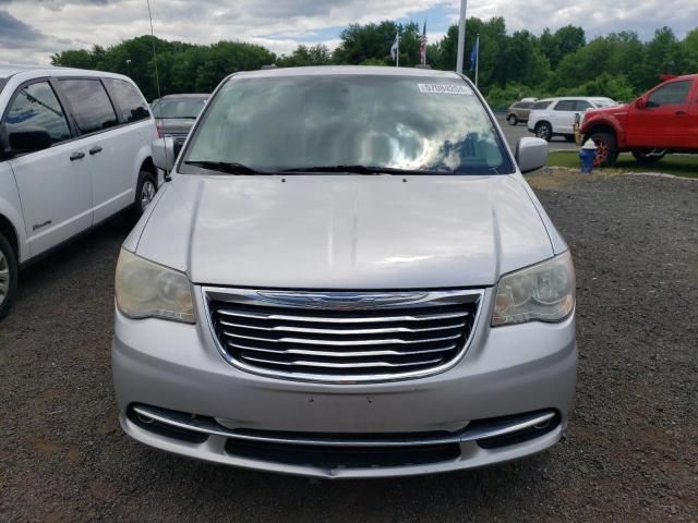 2011 Chrysler Town & Country Touring