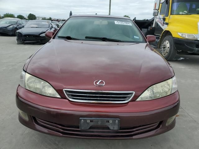 2000 Lexus ES 300