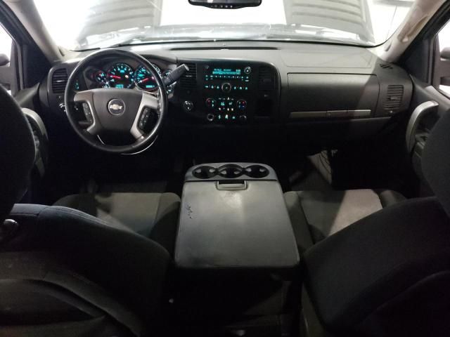 2014 Chevrolet Silverado K3500 LT