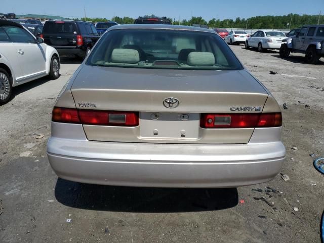 1999 Toyota Camry LE