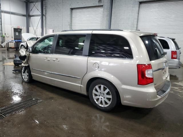 2012 Chrysler Town & Country Touring L