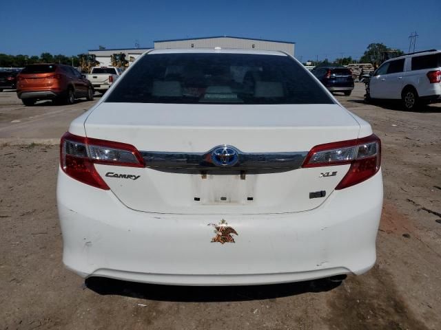 2014 Toyota Camry Hybrid