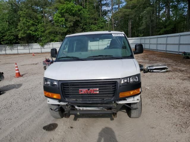 2021 GMC Savana G2500