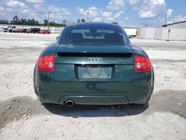 2004 Audi TT