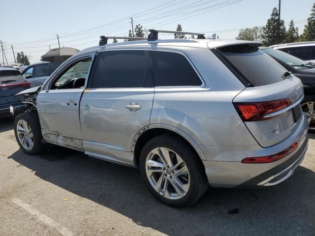 2020 Audi Q7 Premium Plus