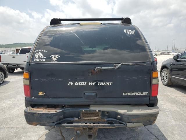 2004 Chevrolet Suburban K1500