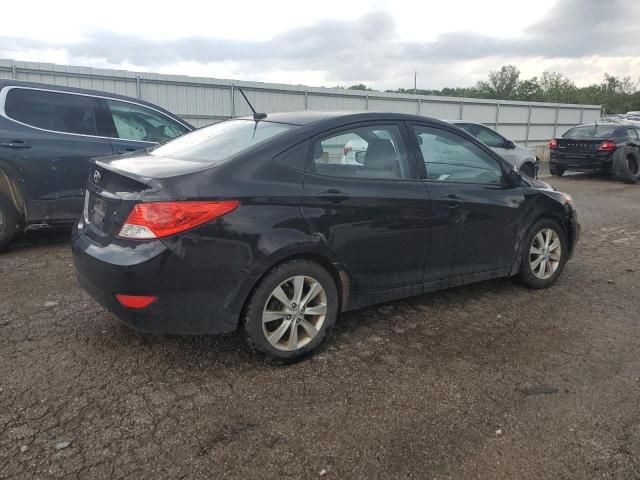 2013 Hyundai Accent GLS