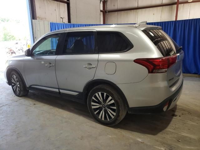 2019 Mitsubishi Outlander SE