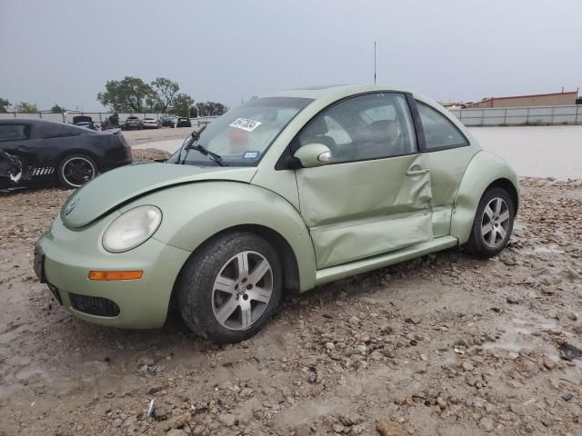 2006 Volkswagen New Beetle 2.5L Option Package 1