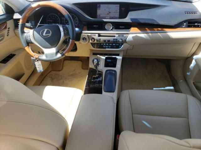 2013 Lexus ES 300H