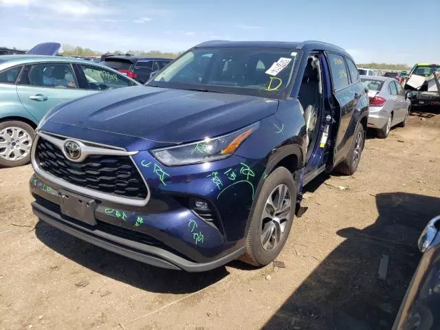 2021 Toyota Highlander XLE