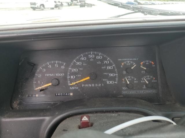 2000 Chevrolet GMT-400 C3500