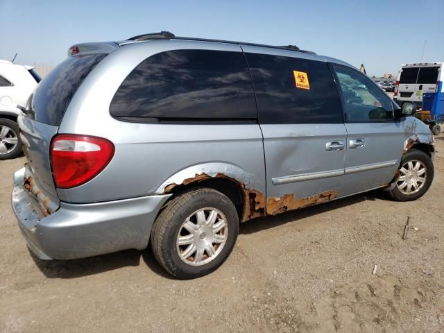 2006 Chrysler Town & Country Touring