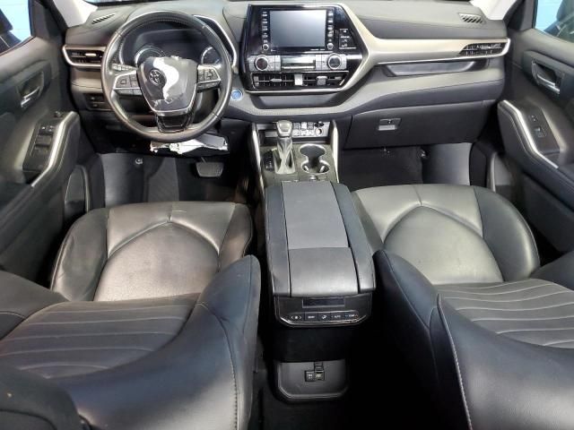 2021 Toyota Highlander Hybrid XLE