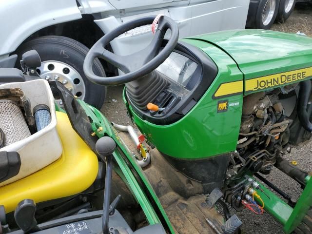 2020 John Deere 2038R