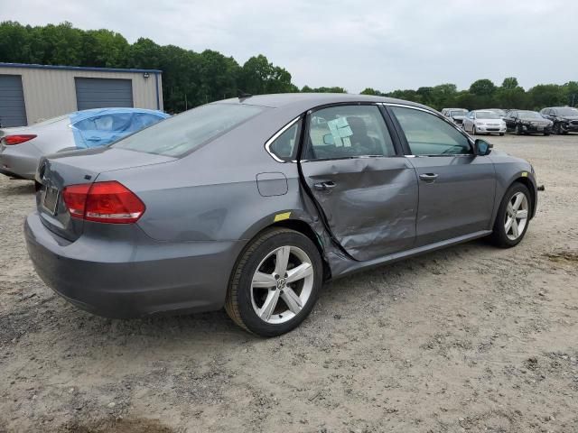 2014 Volkswagen Passat SE