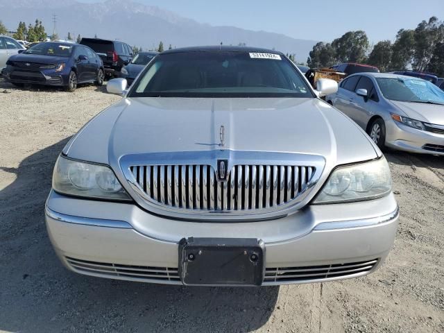 2009 Lincoln Town Car Executive