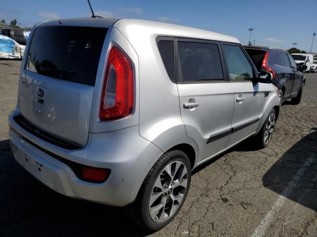 2013 KIA Soul +