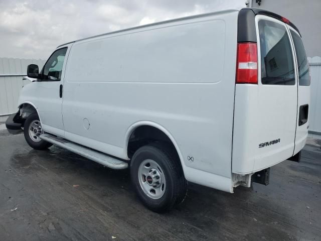 2022 GMC Savana G2500