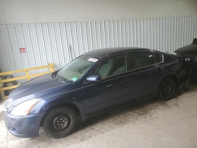 2010 Nissan Altima Base