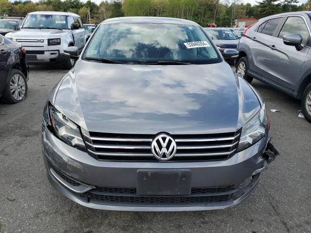 2012 Volkswagen Passat SE