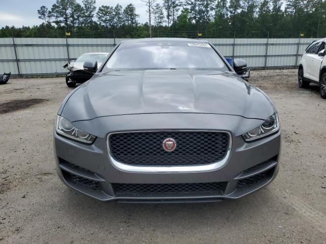 2017 Jaguar XE Prestige