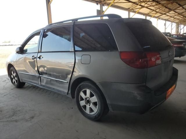 2005 Toyota Sienna CE