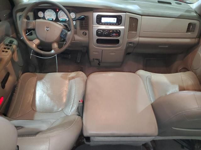 2004 Dodge RAM 1500 ST