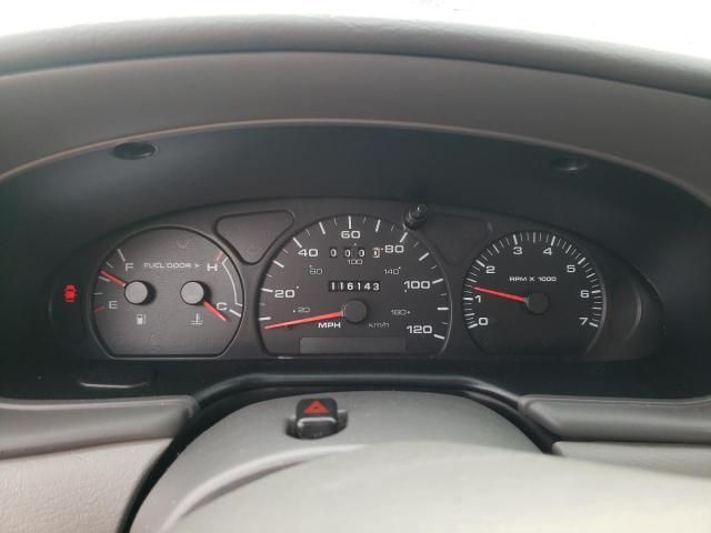 2003 Ford Taurus SE