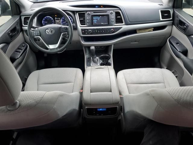 2019 Toyota Highlander LE