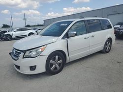 Vehiculos salvage en venta de Copart Jacksonville, FL: 2012 Volkswagen Routan SEL Premium