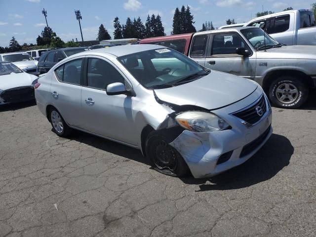 2013 Nissan Versa S