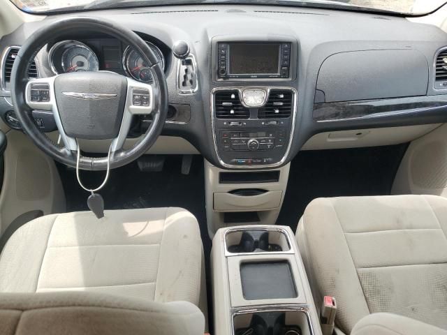 2011 Chrysler Town & Country Touring