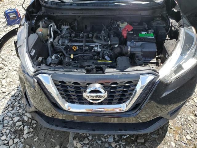 2019 Nissan Kicks S