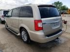 2016 Chrysler Town & Country Touring L