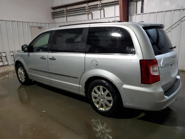 2012 Chrysler Town & Country Touring L