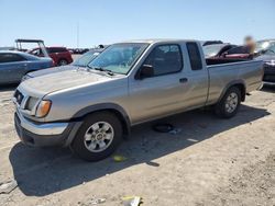 Salvage cars for sale from Copart Earlington, KY: 2000 Nissan Frontier King Cab XE