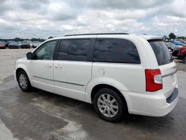 2012 Chrysler Town & Country Touring L