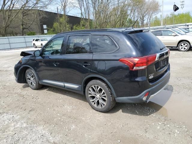 2016 Mitsubishi Outlander SE