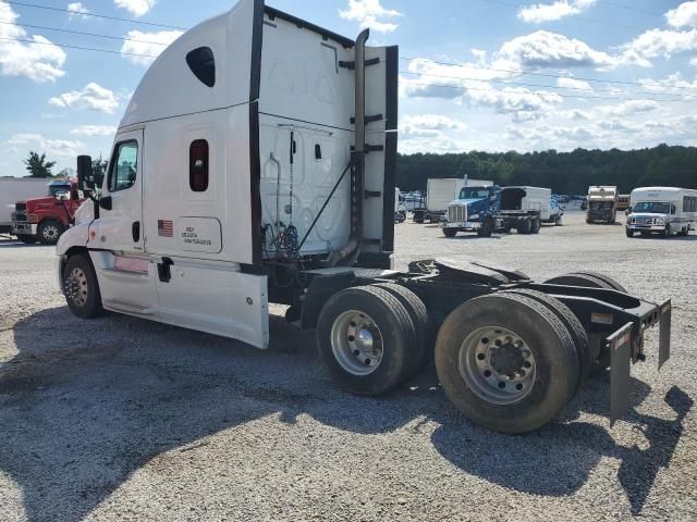 2015 Freightliner Cascadia 125