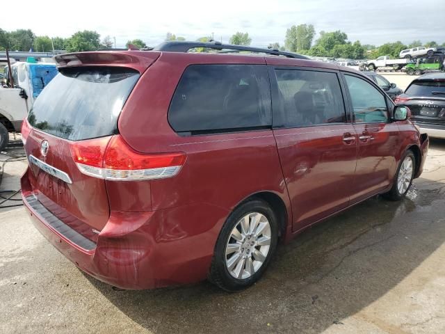 2011 Toyota Sienna XLE