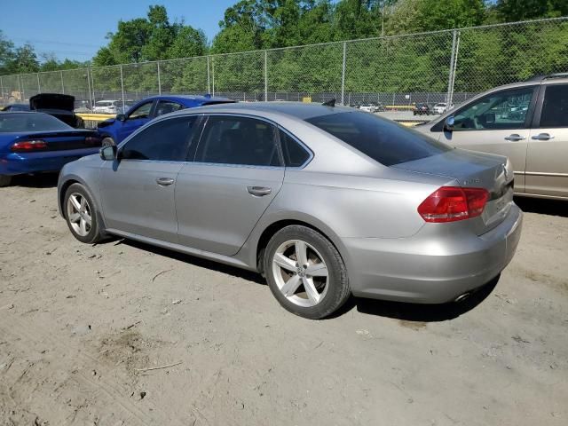 2013 Volkswagen Passat SE