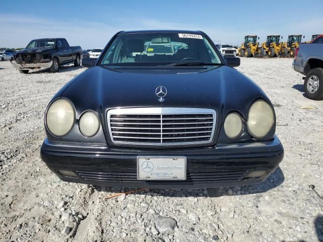 1999 Mercedes-Benz E 320