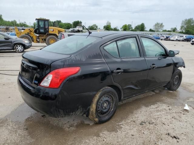 2013 Nissan Versa S