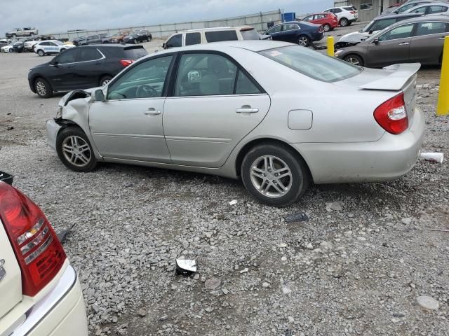 2004 Toyota Camry LE