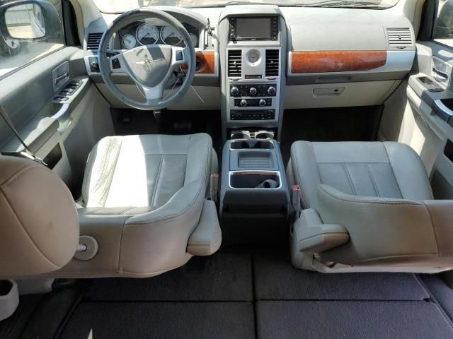 2008 Chrysler Town & Country Touring