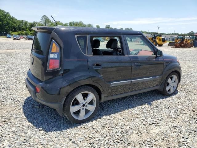 2010 KIA Soul +